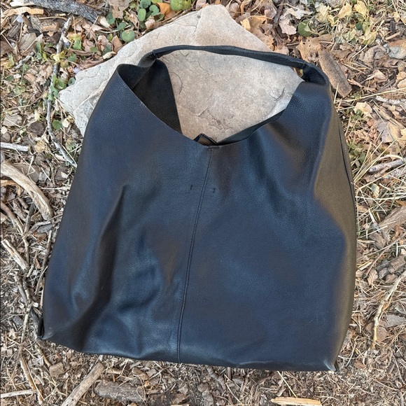 & other stories leather tote - Picture 3 of 7